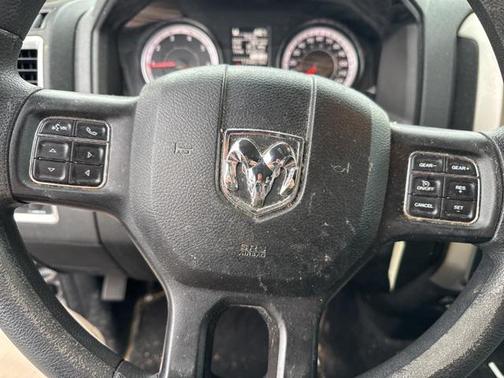 2020 RAM 1500 Classic SLT