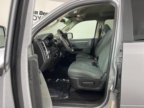 2020 RAM 1500 Classic SLT