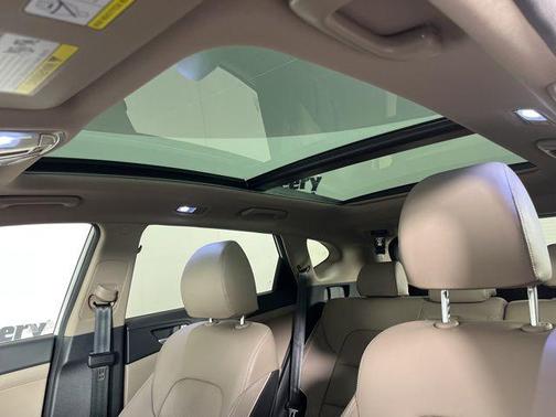 White Cream 2021 Hyundai TUCSON Ultimate