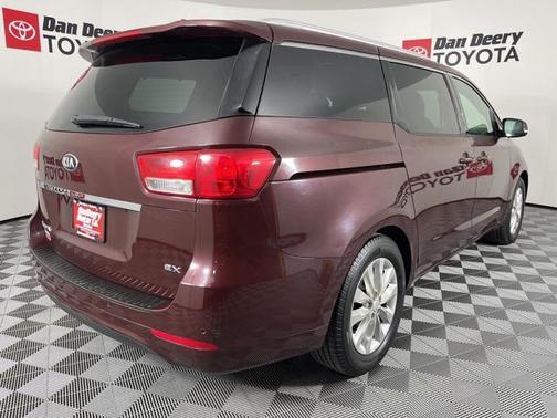 2017 Kia Sedona EX