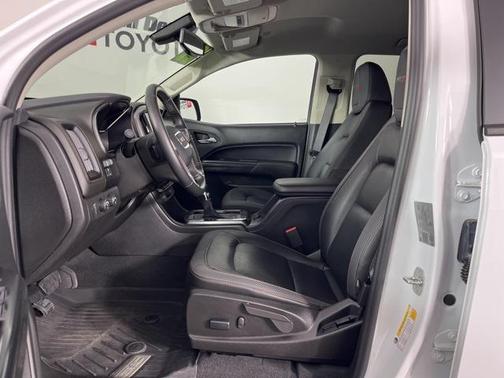 2022 GMC Canyon Base