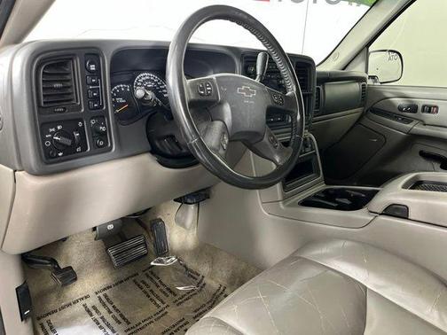 Smokin Asphalt 2005 Chevrolet Tahoe Z71