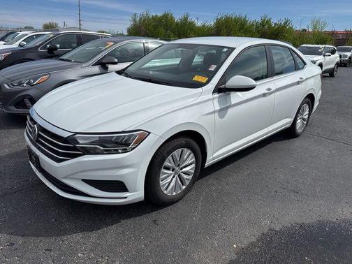 White 2019 Volkswagen Jetta 1.4T S
