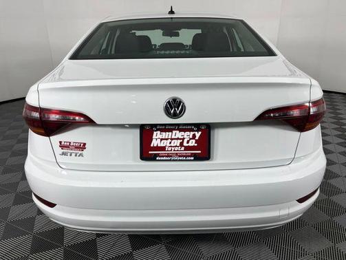 White 2019 Volkswagen Jetta 1.4T S
