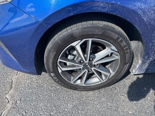Deep Sea Blue 2023 Kia Forte LXS