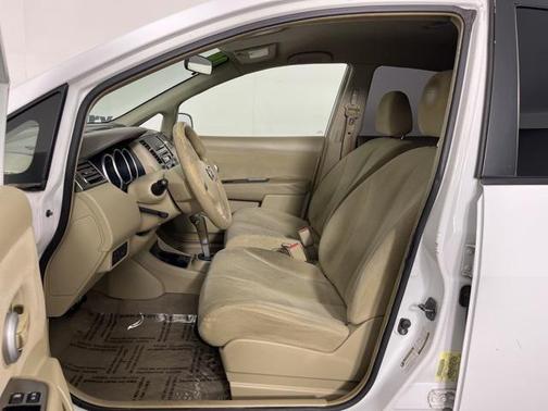 2009 Nissan Versa 1.8 S