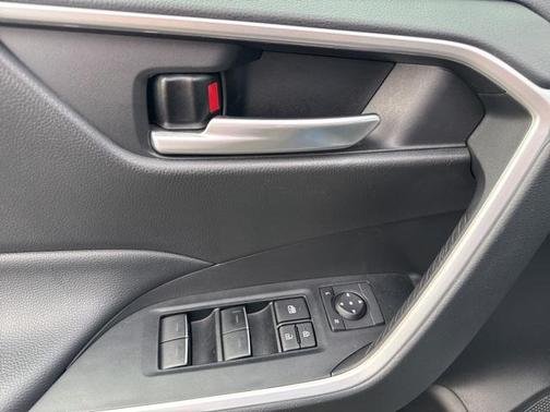 2023 Toyota RAV4 Hybrid Woodland Edition