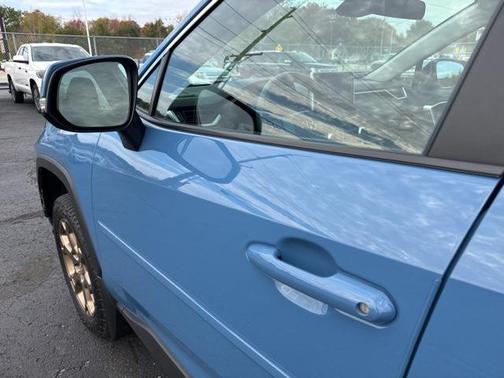 2023 Toyota RAV4 Hybrid Woodland Edition