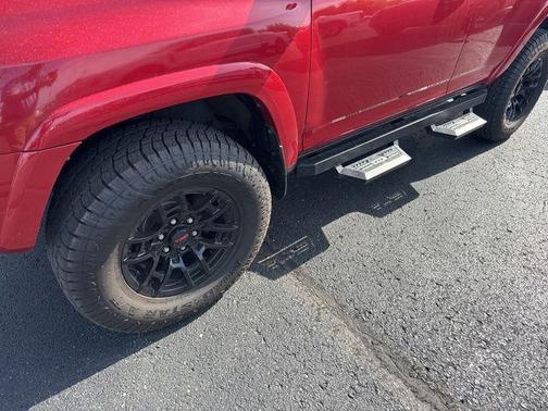 Barcelona Red Metallic 2017 Toyota 4Runner TRD Off Road Premium