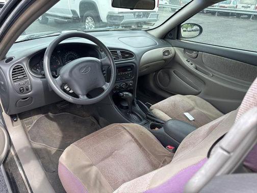 Sterling 2003 Oldsmobile Alero GL1