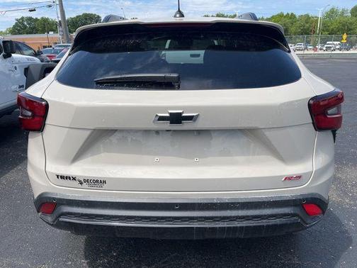White Sands 2026 Chevrolet Trax FWD 2RS