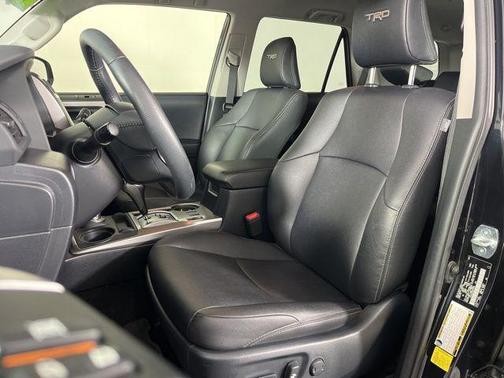 Midnight Black Metallic 2022 Toyota 4Runner TRD Sport