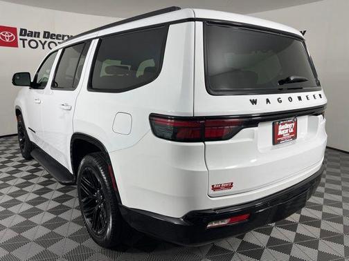 Bright White Clearcoat 2024 Jeep Wagoneer Series II Carbide 4x4