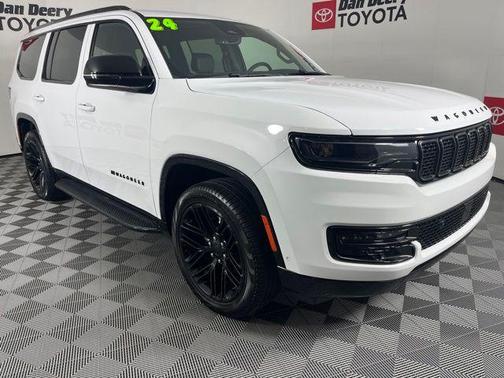 Bright White Clearcoat 2024 Jeep Wagoneer Series II Carbide 4x4