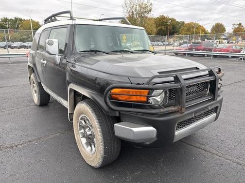 2013 Toyota FJ Cruiser Base