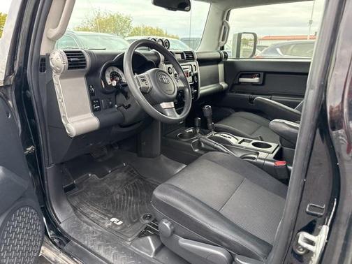 2013 Toyota FJ Cruiser Base