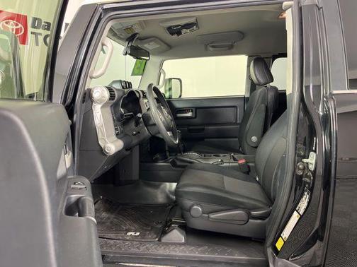 2013 Toyota FJ Cruiser Base