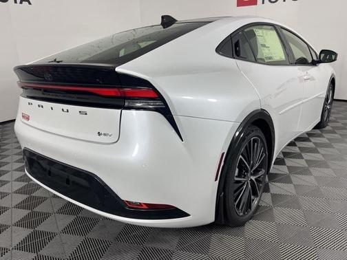 2026 Toyota Prius XLE