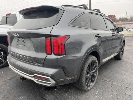 2022 Kia Sorento SX
