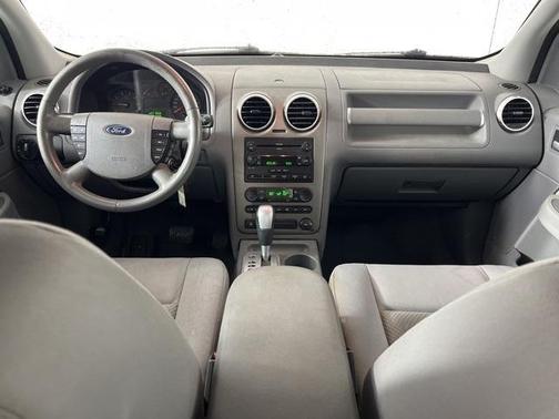 2005 Ford Freestyle SEL