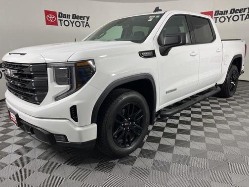 2025 GMC Sierra 1500 Elevation