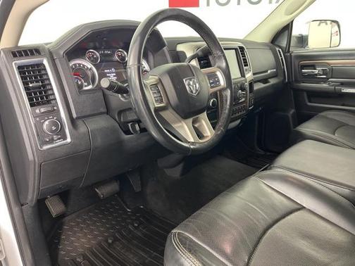 2016 RAM 2500 Laramie