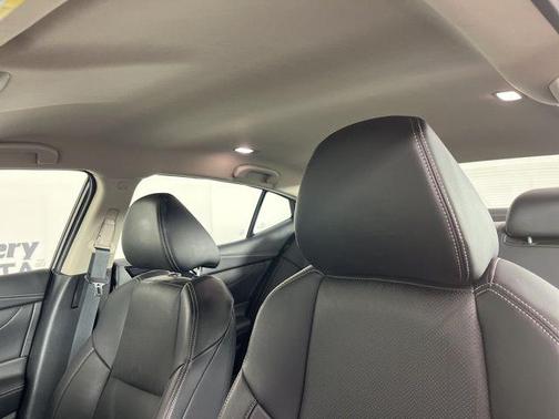 2023 Nissan Maxima SV Xtronic CVT