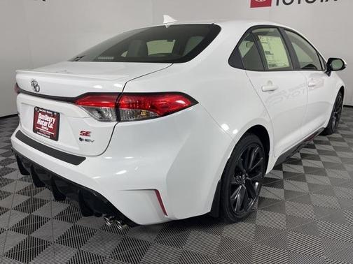 2026 Toyota Corolla Hybrid SE