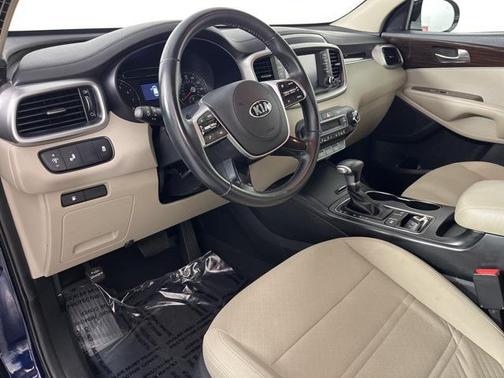 2020 Kia Sorento S