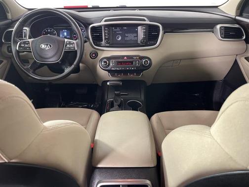 2020 Kia Sorento S