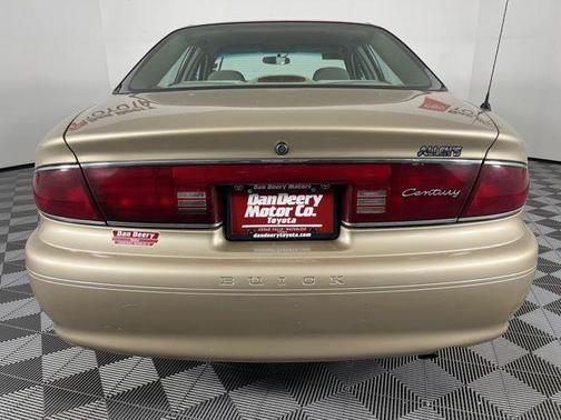 Cashmere Metallic 2004 Buick Century Base