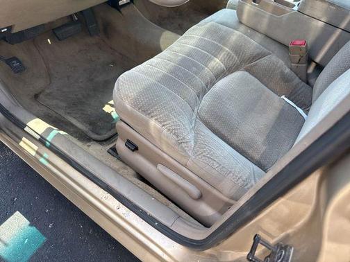 Cashmere Metallic 2004 Buick Century Base