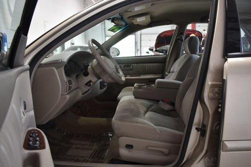 Cashmere Metallic 2004 Buick Century Base