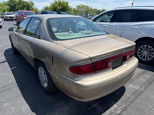 Cashmere Metallic 2004 Buick Century Base