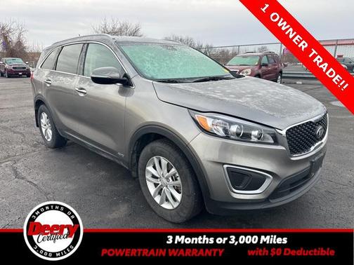 2017 Kia Sorento LX