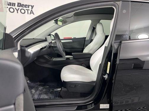Solid Black 2024 Tesla Model Y Long Range Dual Motor All-Wheel Drive