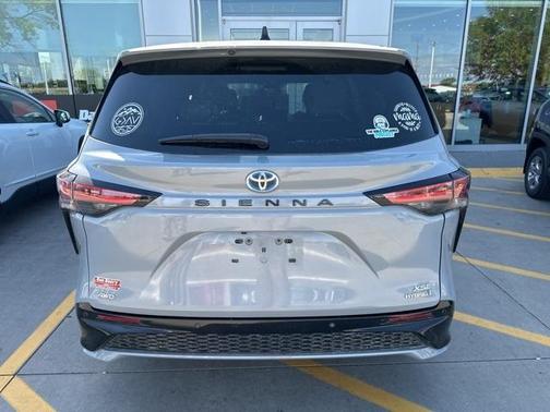 2023 Toyota Sienna XSE