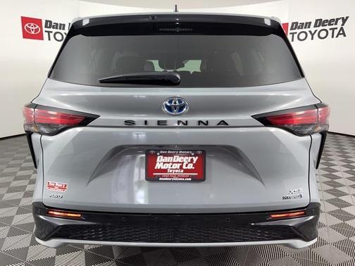 2023 Toyota Sienna XSE