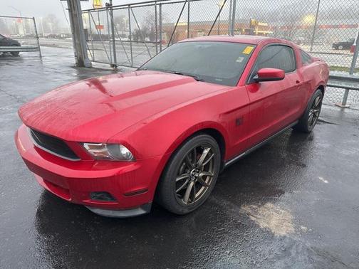 2011 Ford Mustang V6 Premium