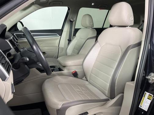 2023 Volkswagen Atlas 3.6L SEL Premium