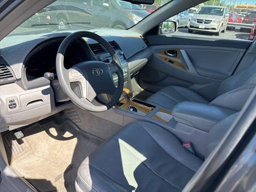 Magnetic Gray 2007 Toyota Camry XLE V6