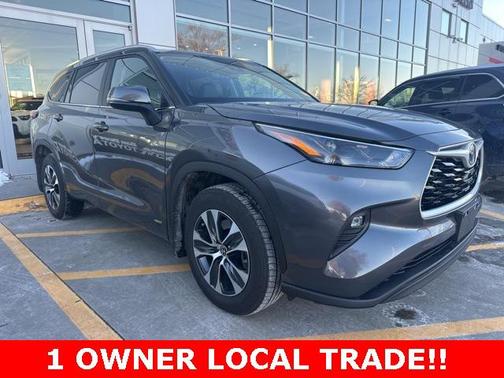 2025 Toyota Highlander Hybrid XLE