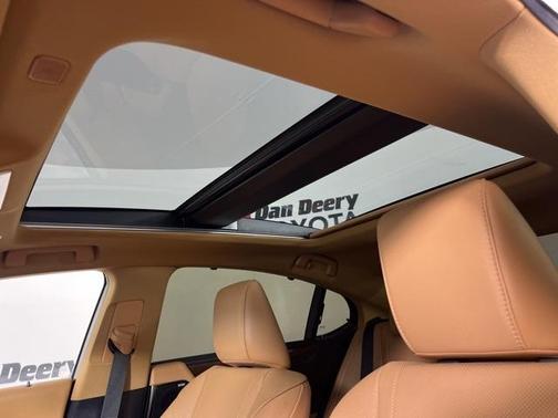 2024 Lexus ES 350 Ultra Luxury