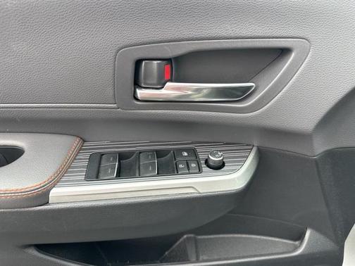 2022 Toyota Sienna XSE 7 Passenger