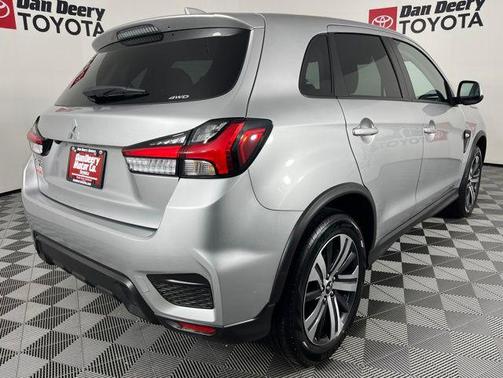 Alloy Silver Metallic 2025 Mitsubishi Outlander Sport 2.0 ES