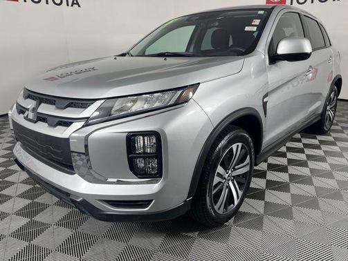 Alloy Silver Metallic 2025 Mitsubishi Outlander Sport 2.0 ES