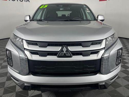 Alloy Silver Metallic 2025 Mitsubishi Outlander Sport 2.0 ES