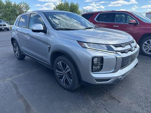 Alloy Silver Metallic 2025 Mitsubishi Outlander Sport 2.0 ES