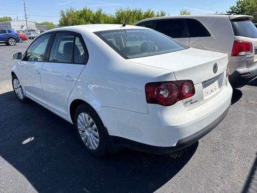 Candy White 2010 Volkswagen Jetta S