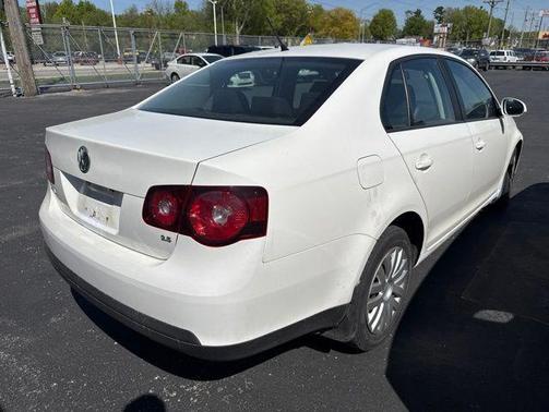 Candy White 2010 Volkswagen Jetta S